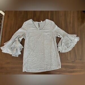 Pink Blush Striped Top Size Small